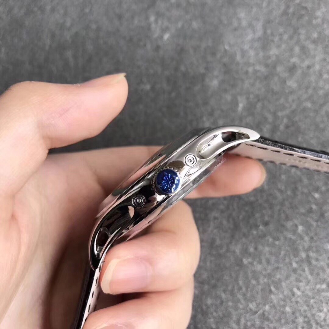 PATEK ANNUAL CALENDAR STEEL CASE BLACK DIAL