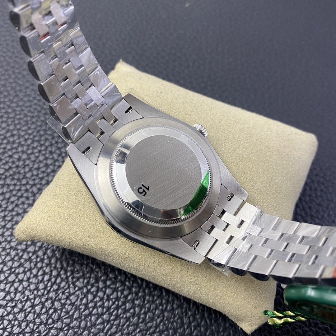 DATEJUST 41MM SMOOTH BEZEL BLUE DIAL OYSTER BRACELET