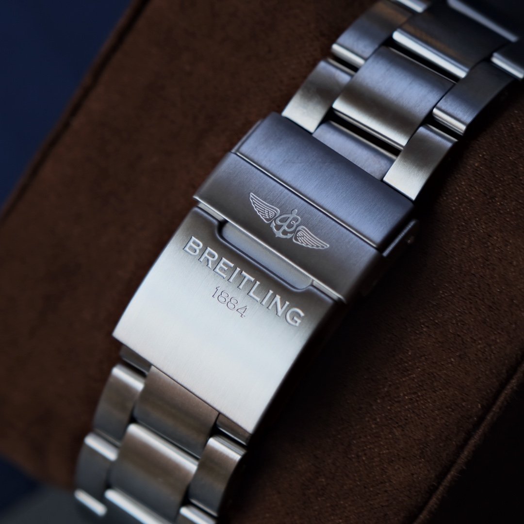 SUPER OCEAN 42 STAINLESS STEEL WHITE DIAL