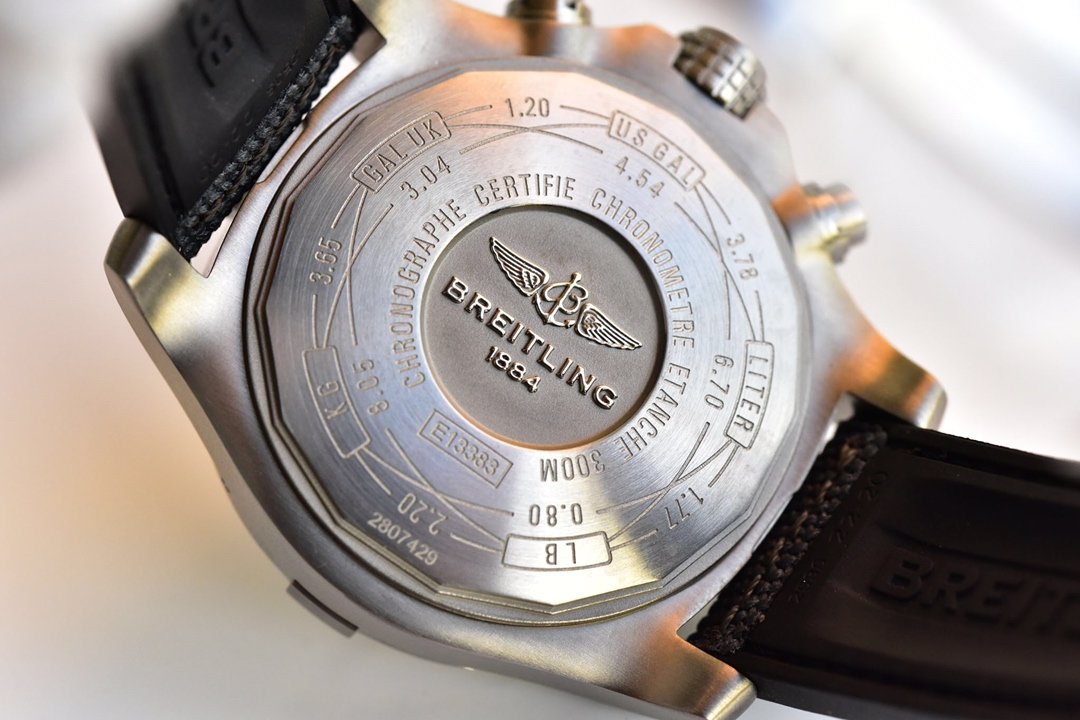 AVENGER BANDIT 45MM CHRONOGRAPH TITANIUM BLACK DIAL
