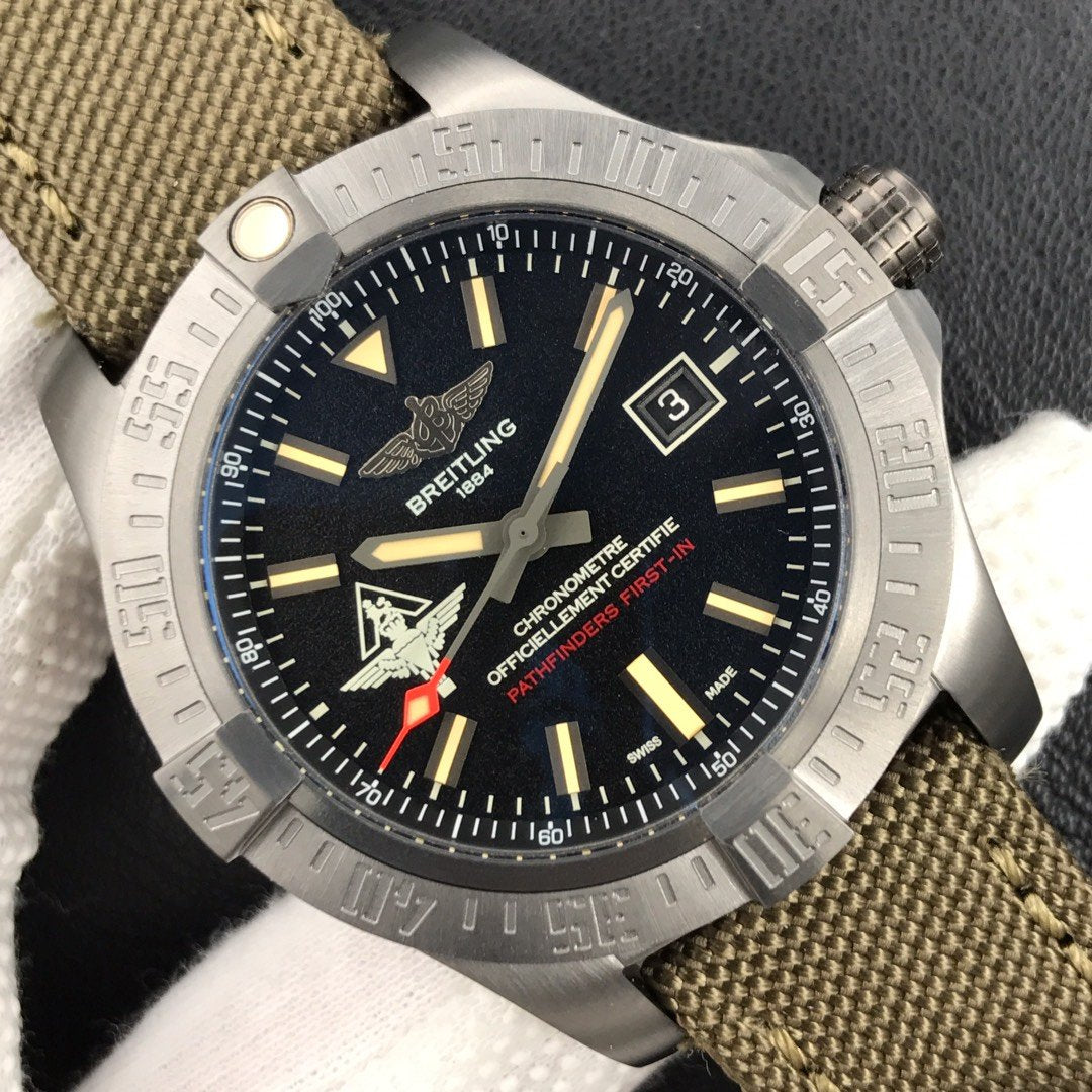 AVENGER BLACKBIRD 44MM TITANIUM BLACK DIAL