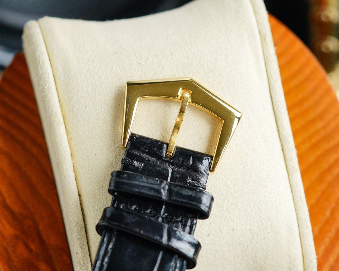 PATEK CALATRAVA 5227J GOLD CASE