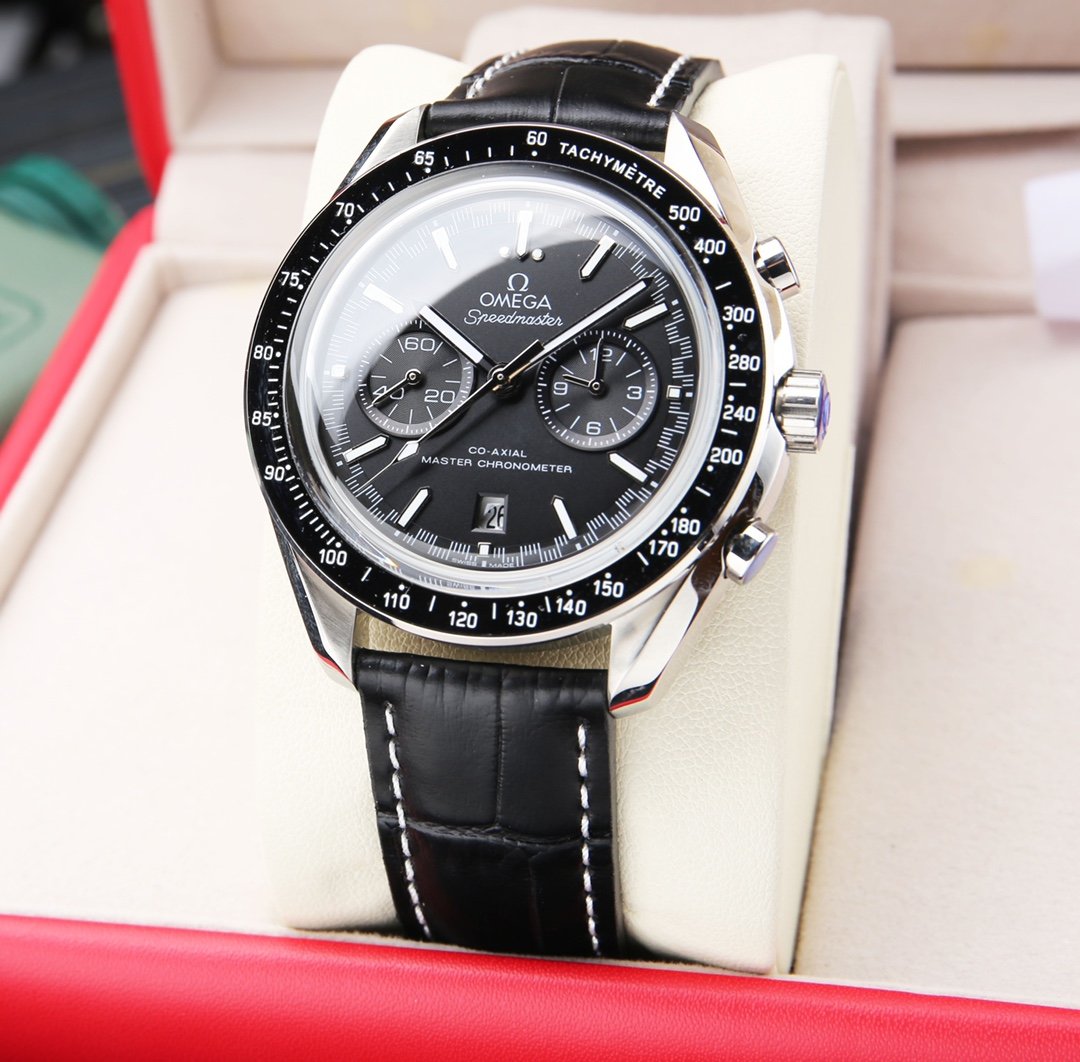 SPEEDMASTER CHRONO 42MM LEATHER