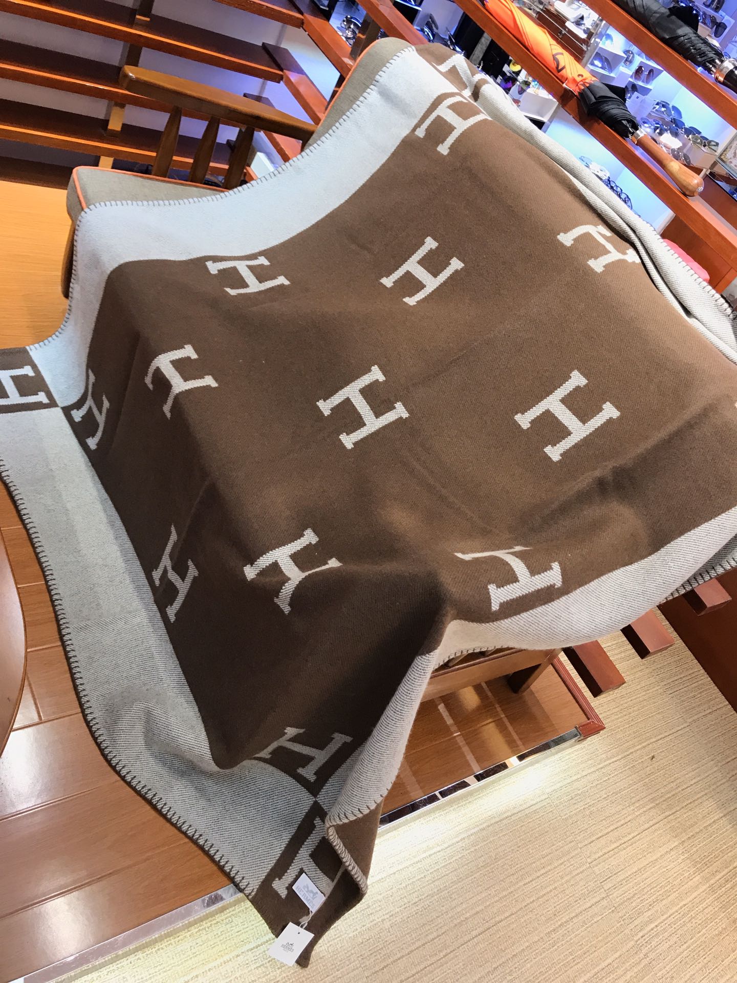 HM Avalon Blanket Brown Mix Gray Cashmere Wool 762022