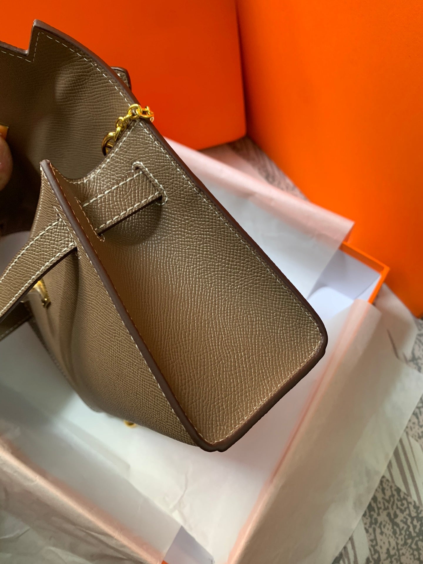 HM KELLY MINI POCHETTE 22 ASH BROWN EPSOM