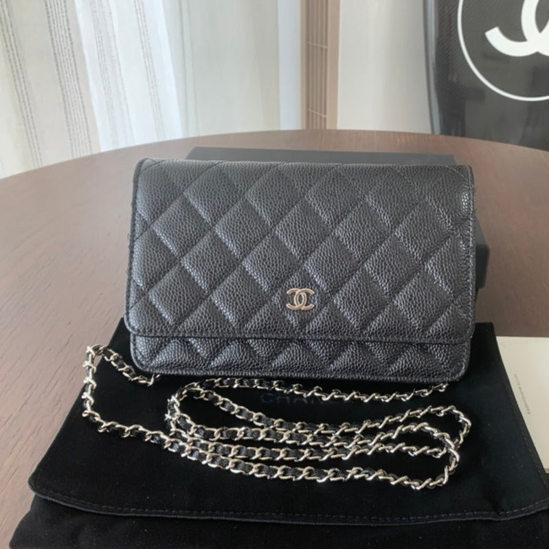 WOC 19CM CAVIAR SILVER HARDWARE