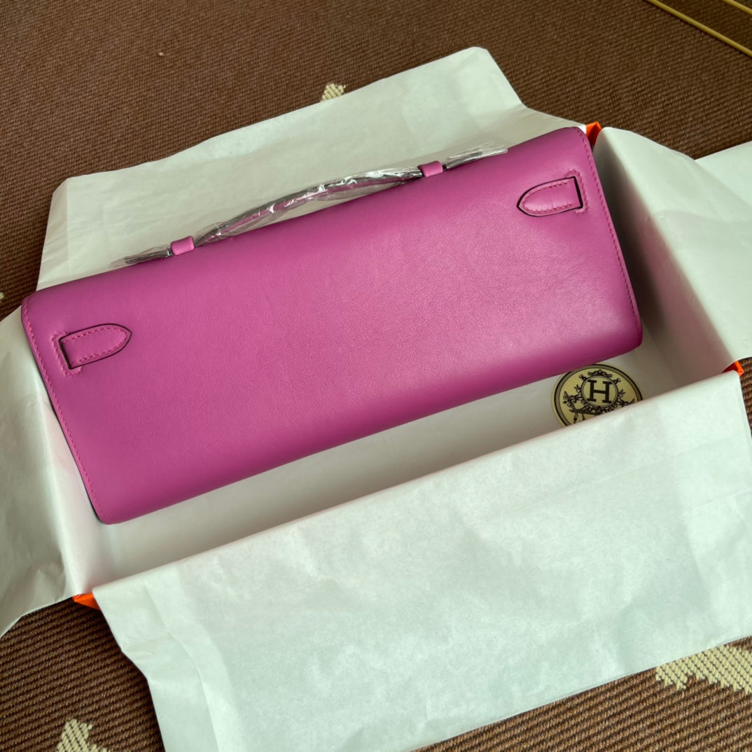 HM Kelly Cut 31cm Fuchsia Swift Leather Ghw