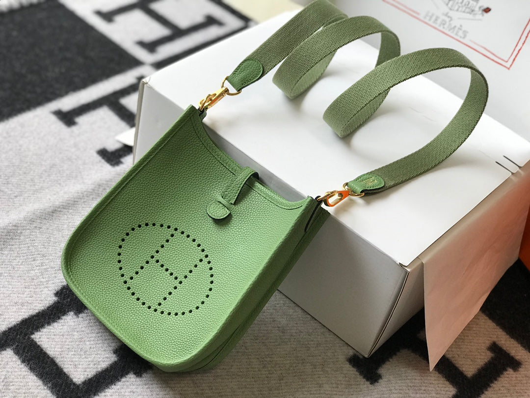 Mini Evelyne 18cm Dark Green Togo Ghw