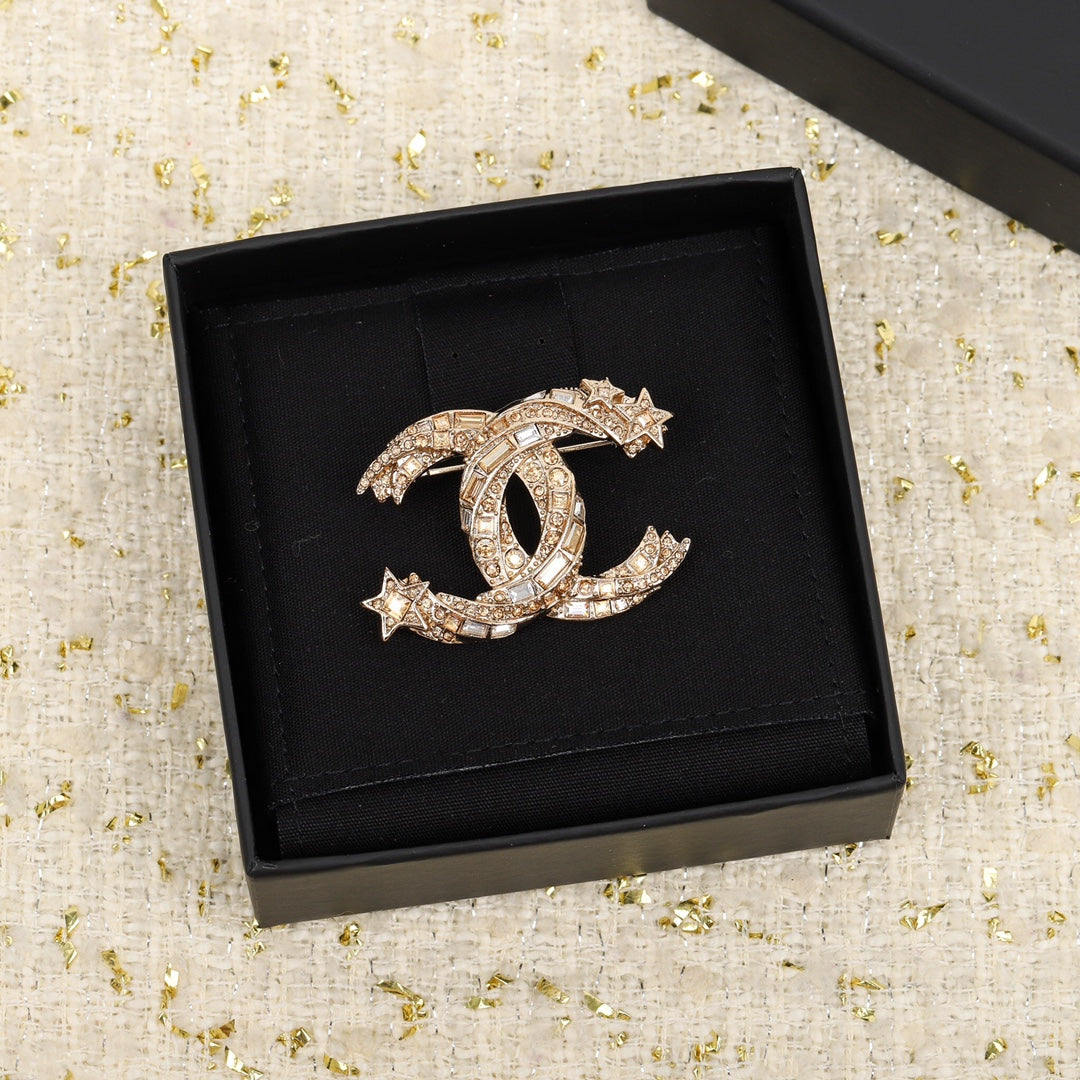 CC Brooch 158815