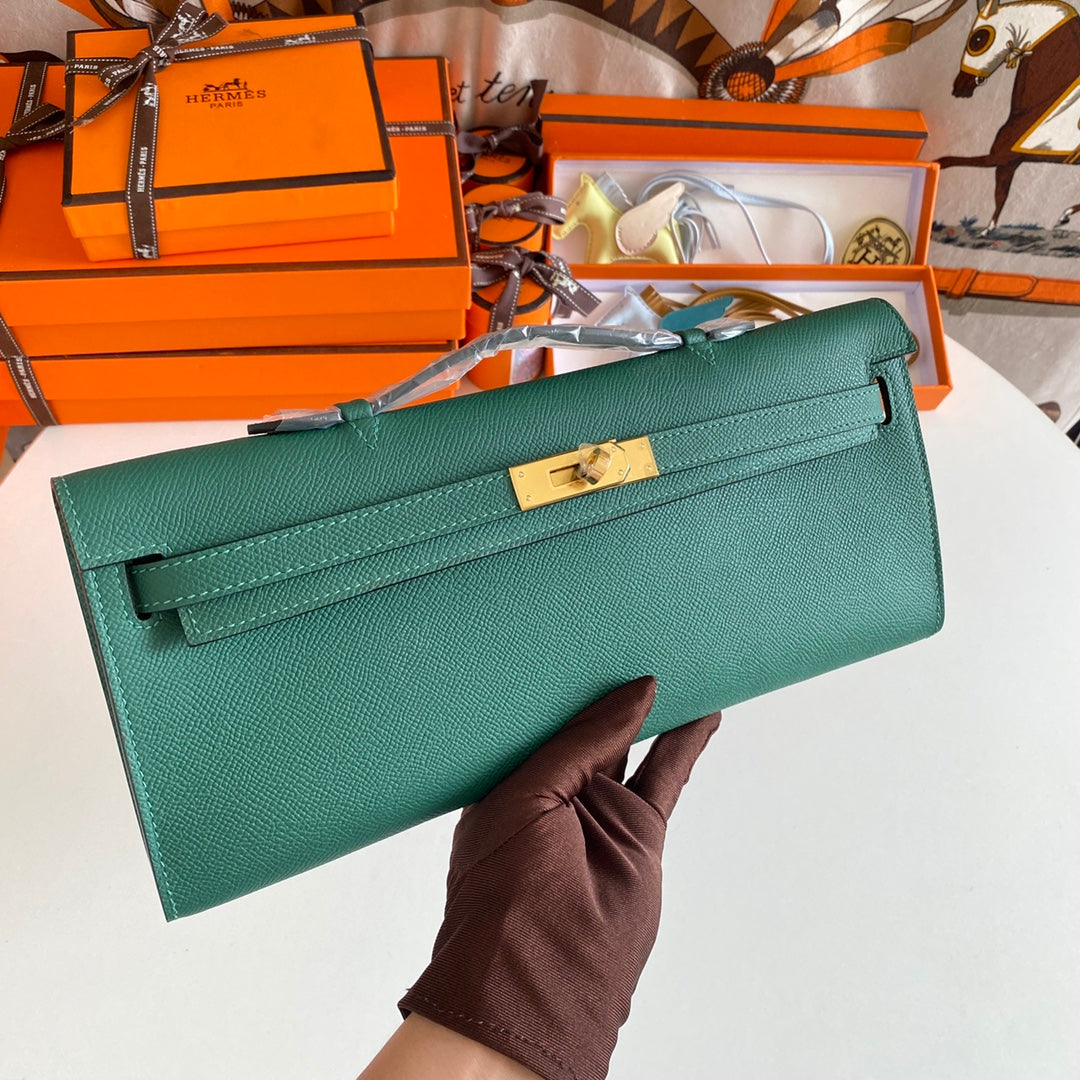 HM Kelly Cut 31 Kaitoke Green Epsom Leather Gold Hardware 229040