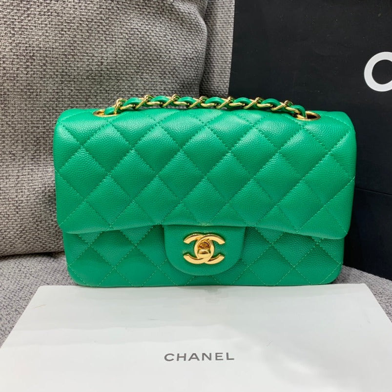 flap bag mini 20cm caviar gold hardware