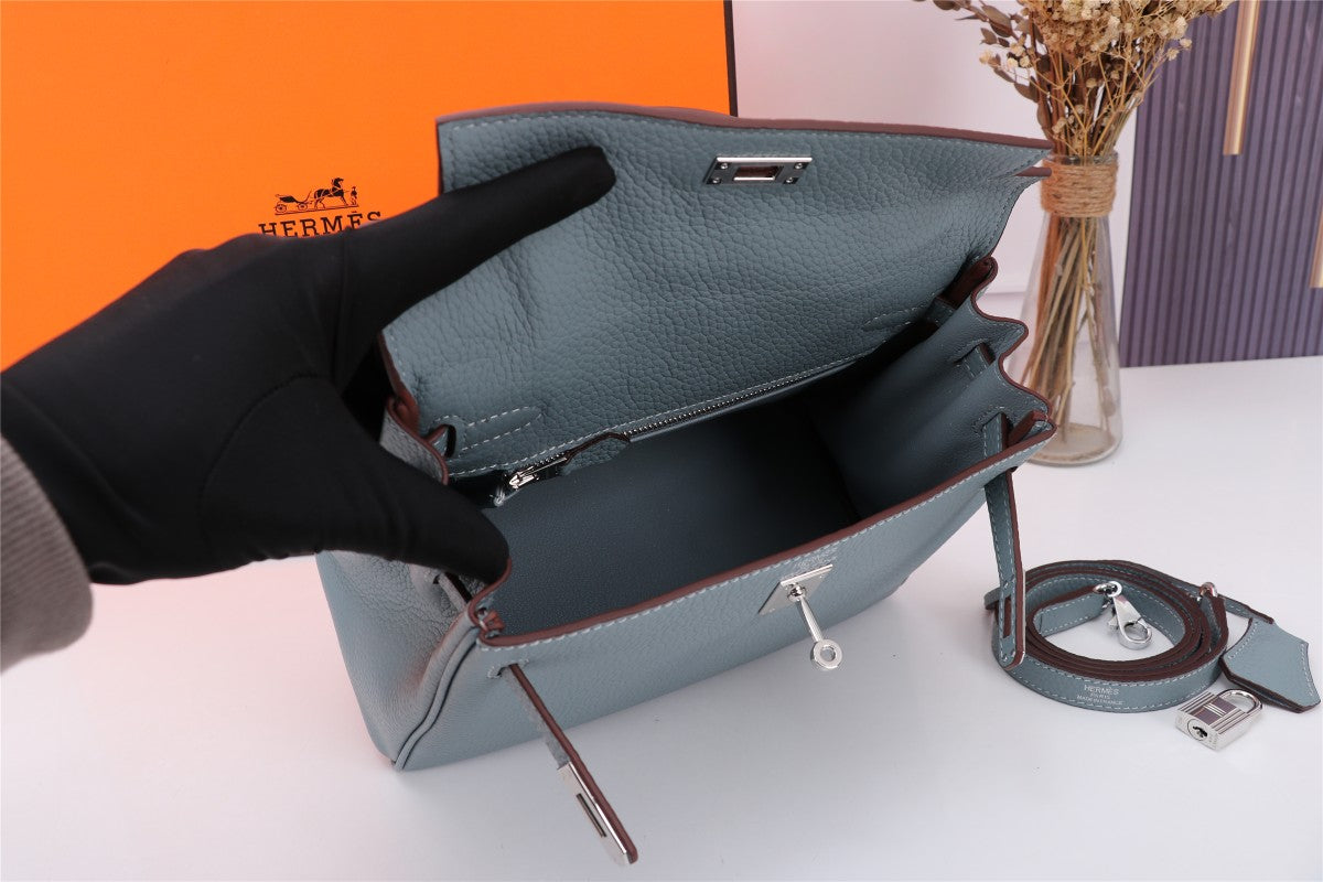 HM KELLY BAG 25 TEMPERED GRAY TOGO SILVER HARDWARE