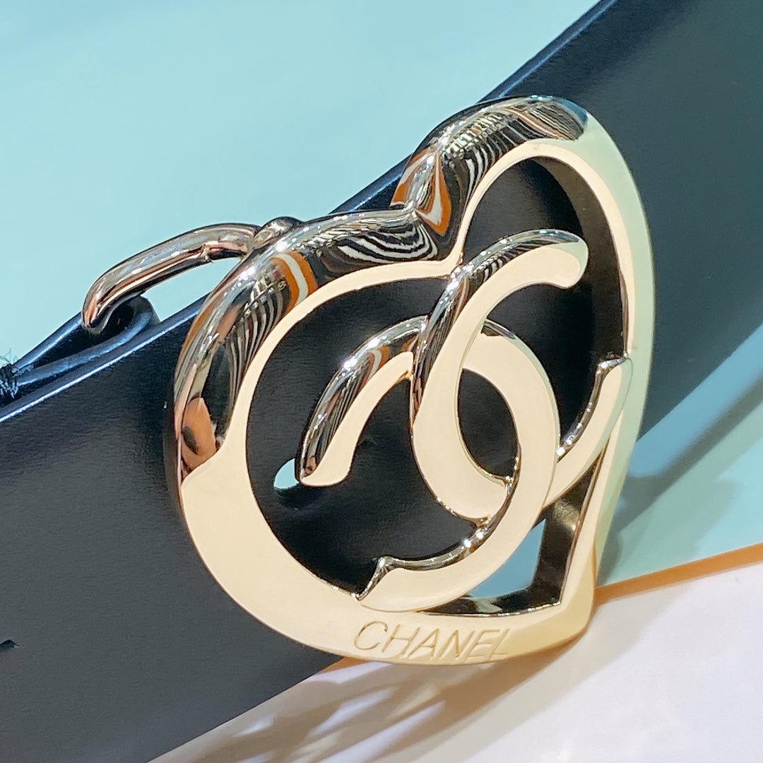 Chanel 2026 Quilted Chain Buckle Belt 30mm Lambskin