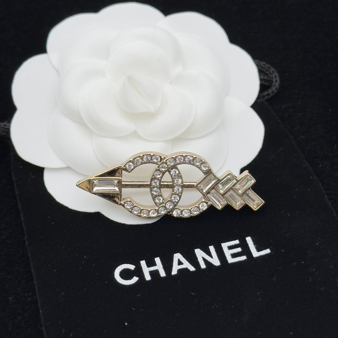 CC Brooch Pink Gold 173332