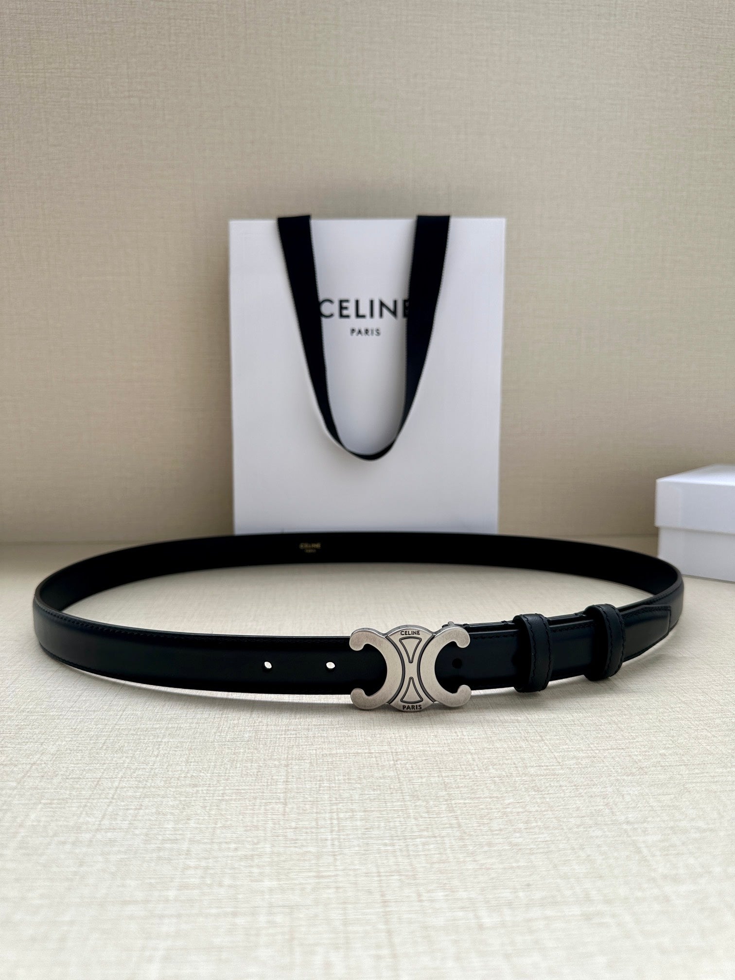 Medium Triomphe Belt 25mm Black Calfskin Silver Finishing