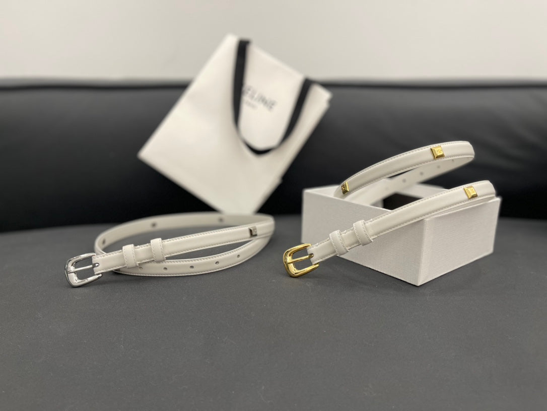 CL SMALL 18 MM TRIOMPHE BELT IN TAURILLON WHITE LEATHER SILVER HARDWARE