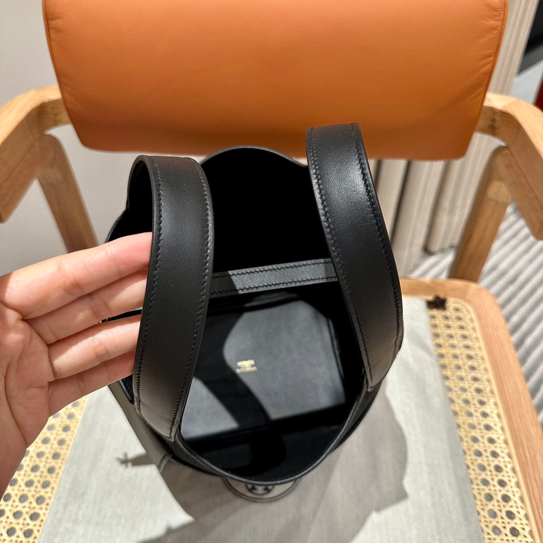 High-end Hermes 2026 Picotin Lock 18 Pocket Bag Canvas/Swift Calfskin 1