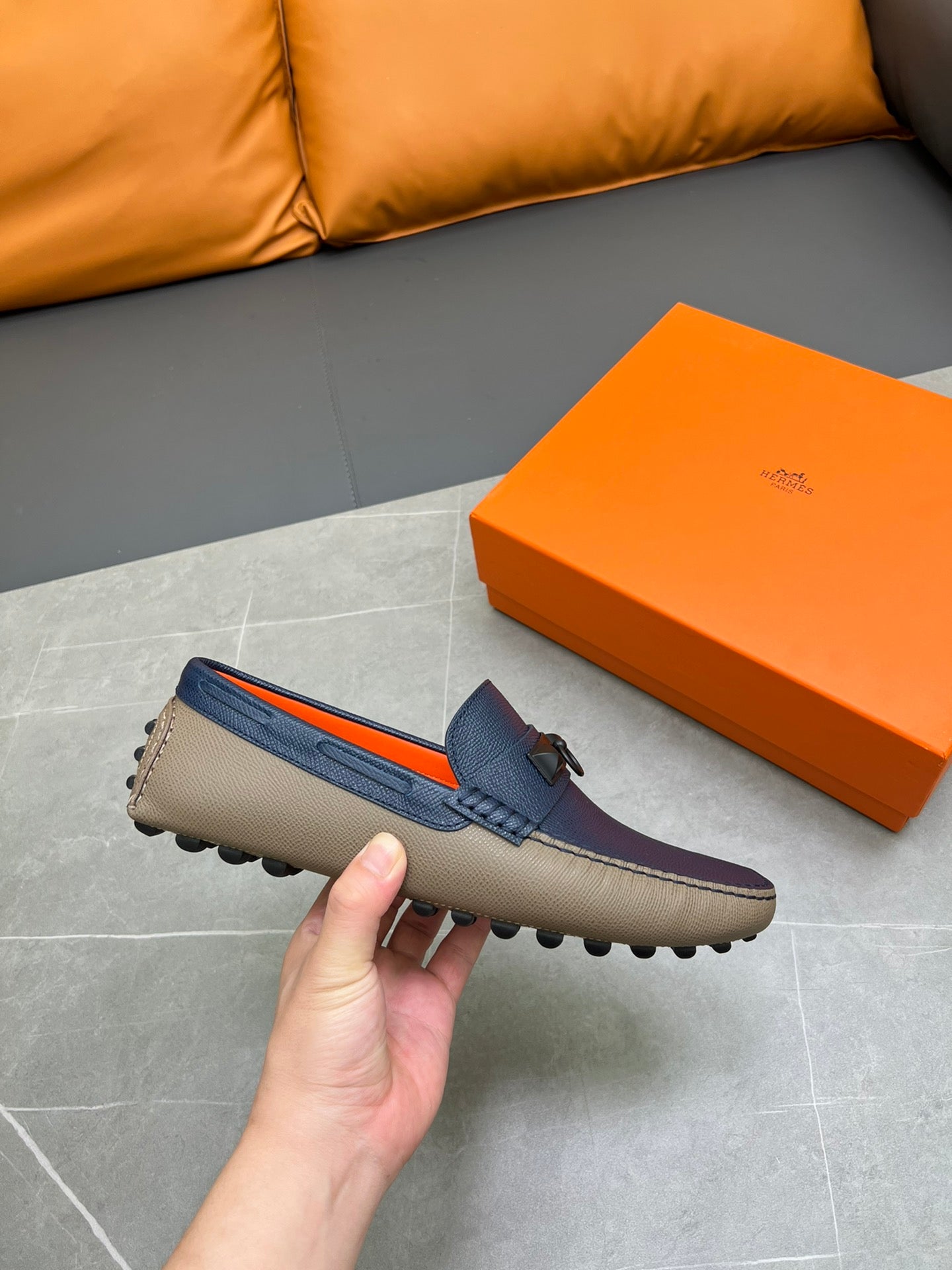 HM IRVING LOAFER NAVY CALFSKIN