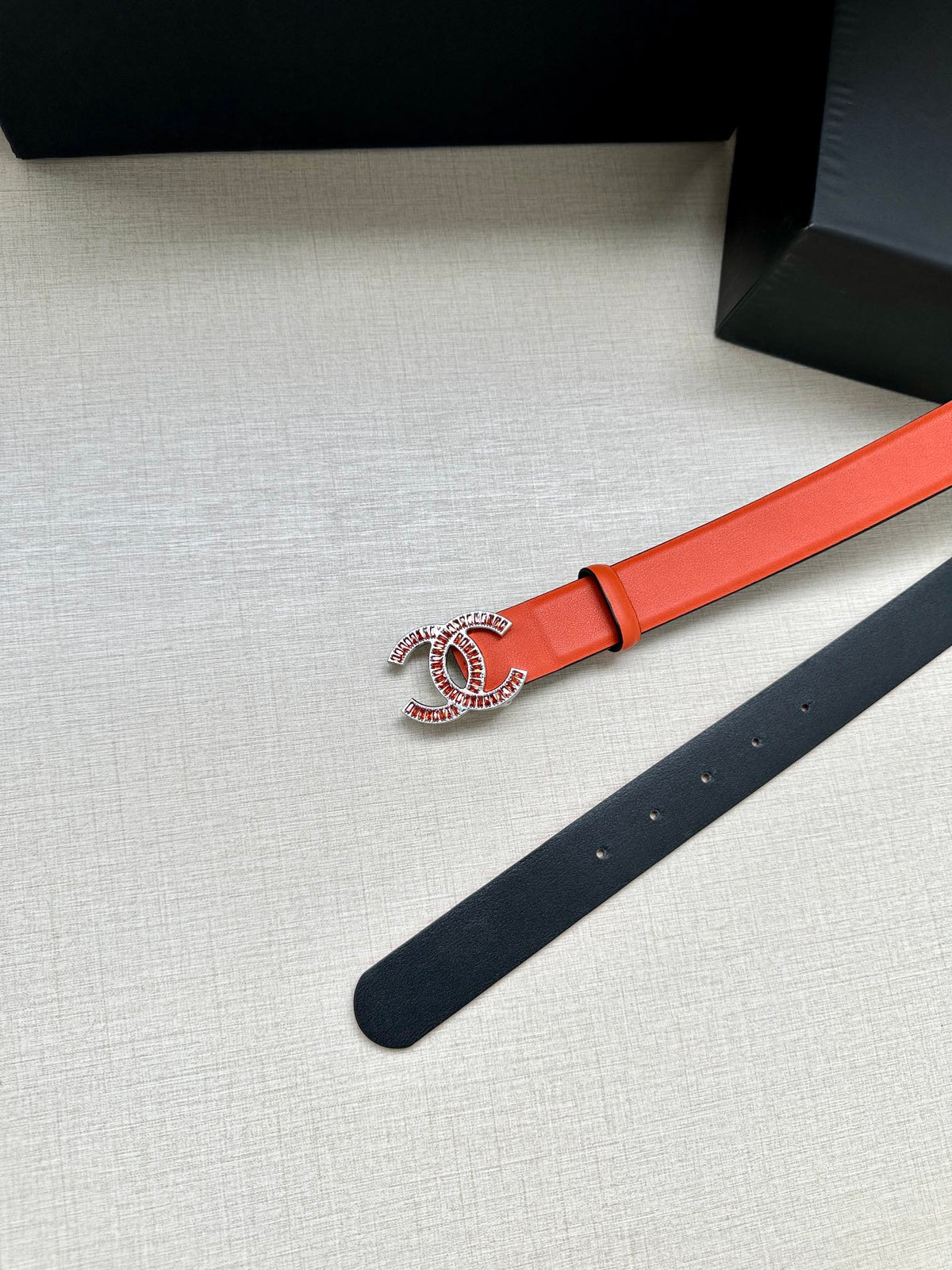 CC Women's Belt 3.0CM Orange Black Cowhide Red Buckle 616965