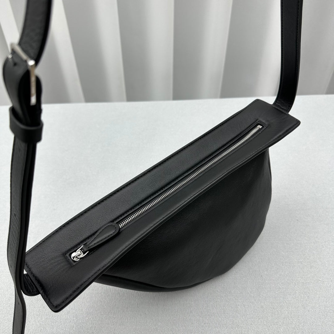 The Row 2025 Slouchy Banana 34cm Black Leather