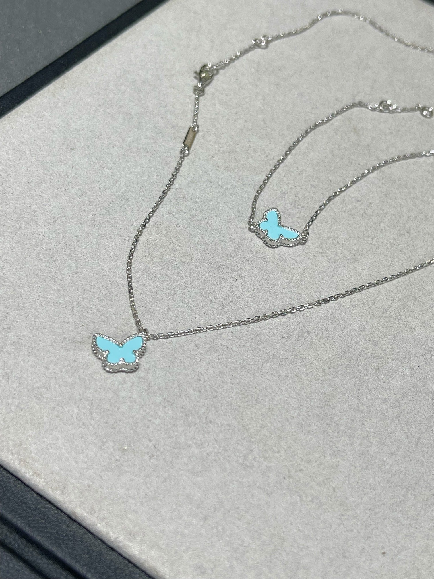 VCA Mini Butterfly Blue Ceramic Necklace Sliver
