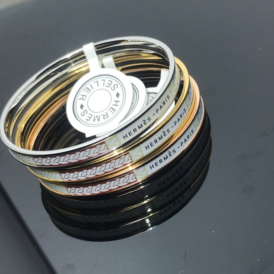 H Enamel Bangle White Blue Red Bracelet