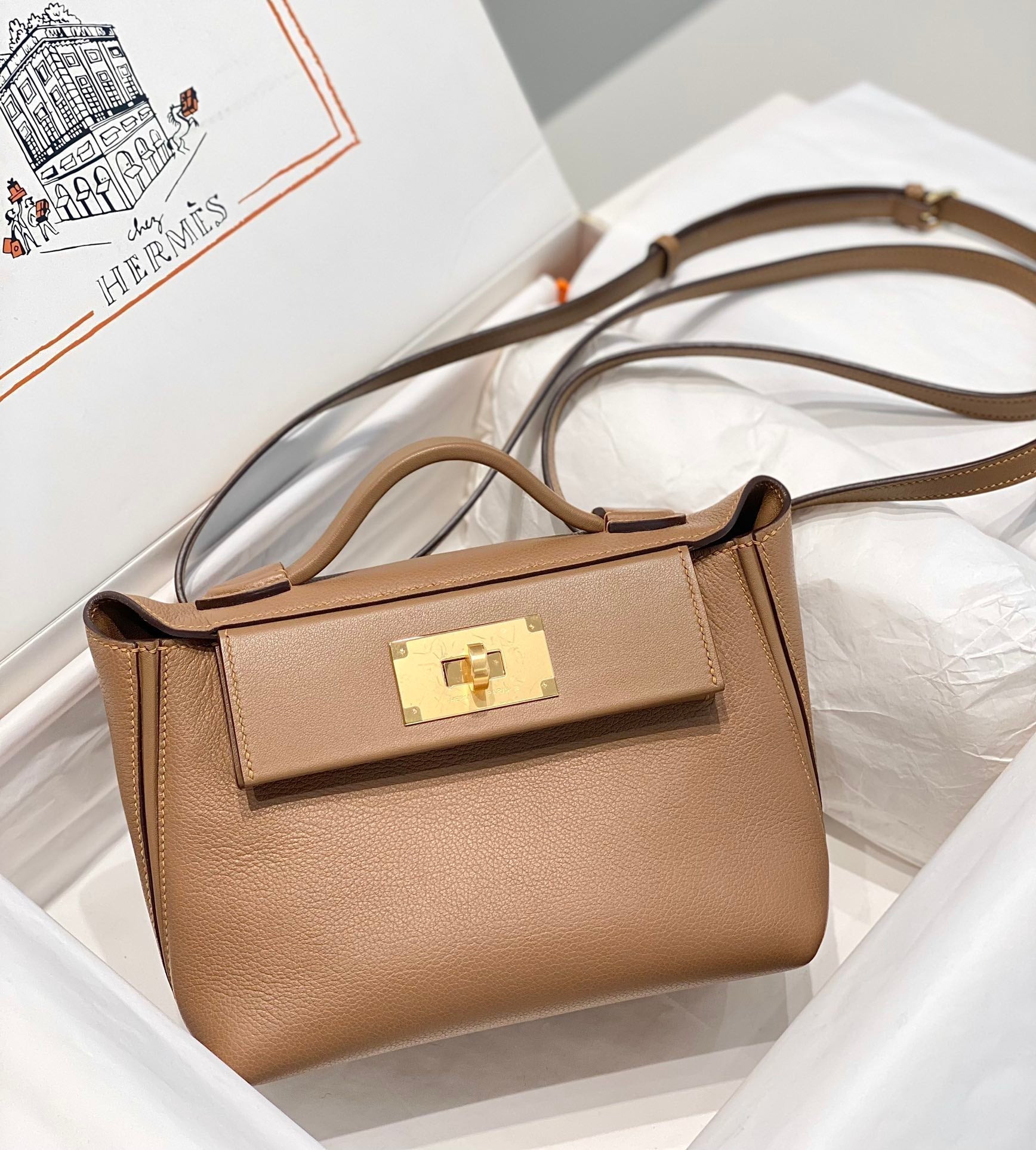 Hermes 21 Bag Light Brown with Gold Buckle Calfkin 250274