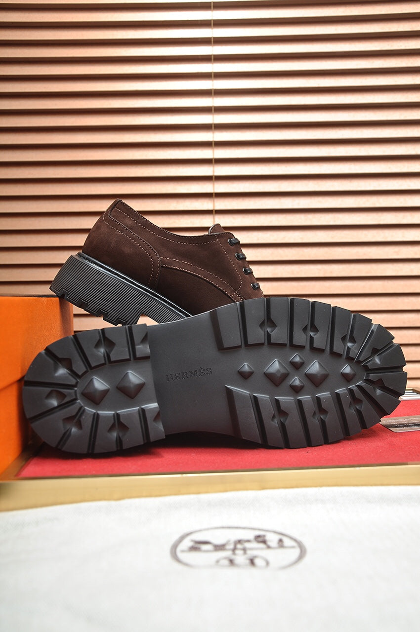 HM DANIEL TRAMPING SHOE BROWN SUEDE