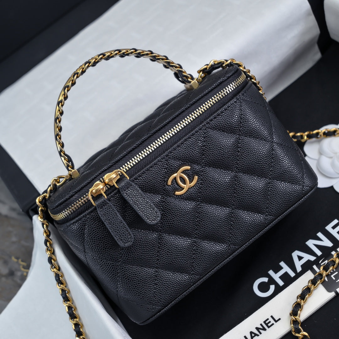 CC 24A Vanity Top Handle 16cm Black Grained Calfskin Gold Hardware