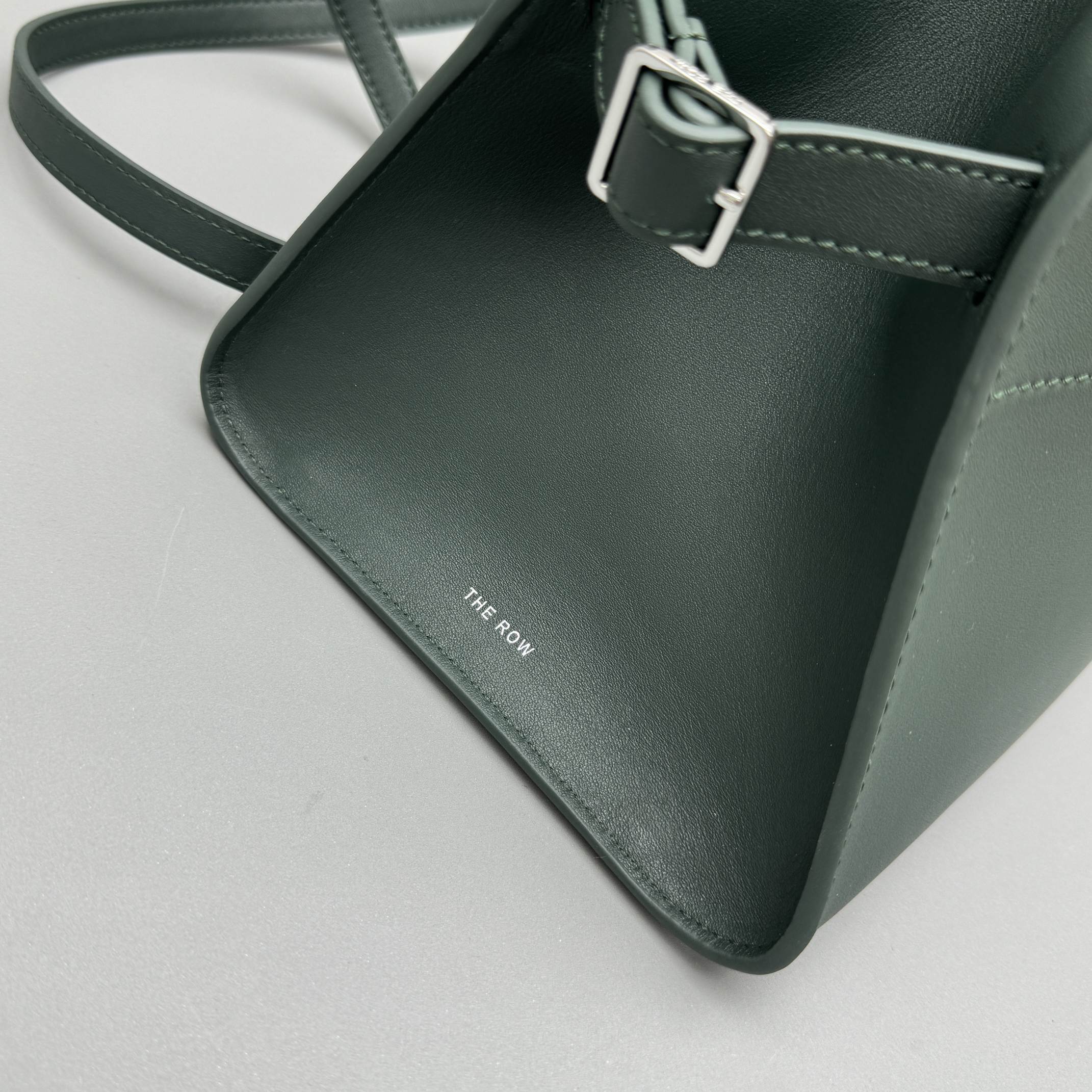 The Row Margaux 10 26cm Tote Bag In Smooth Calfskin