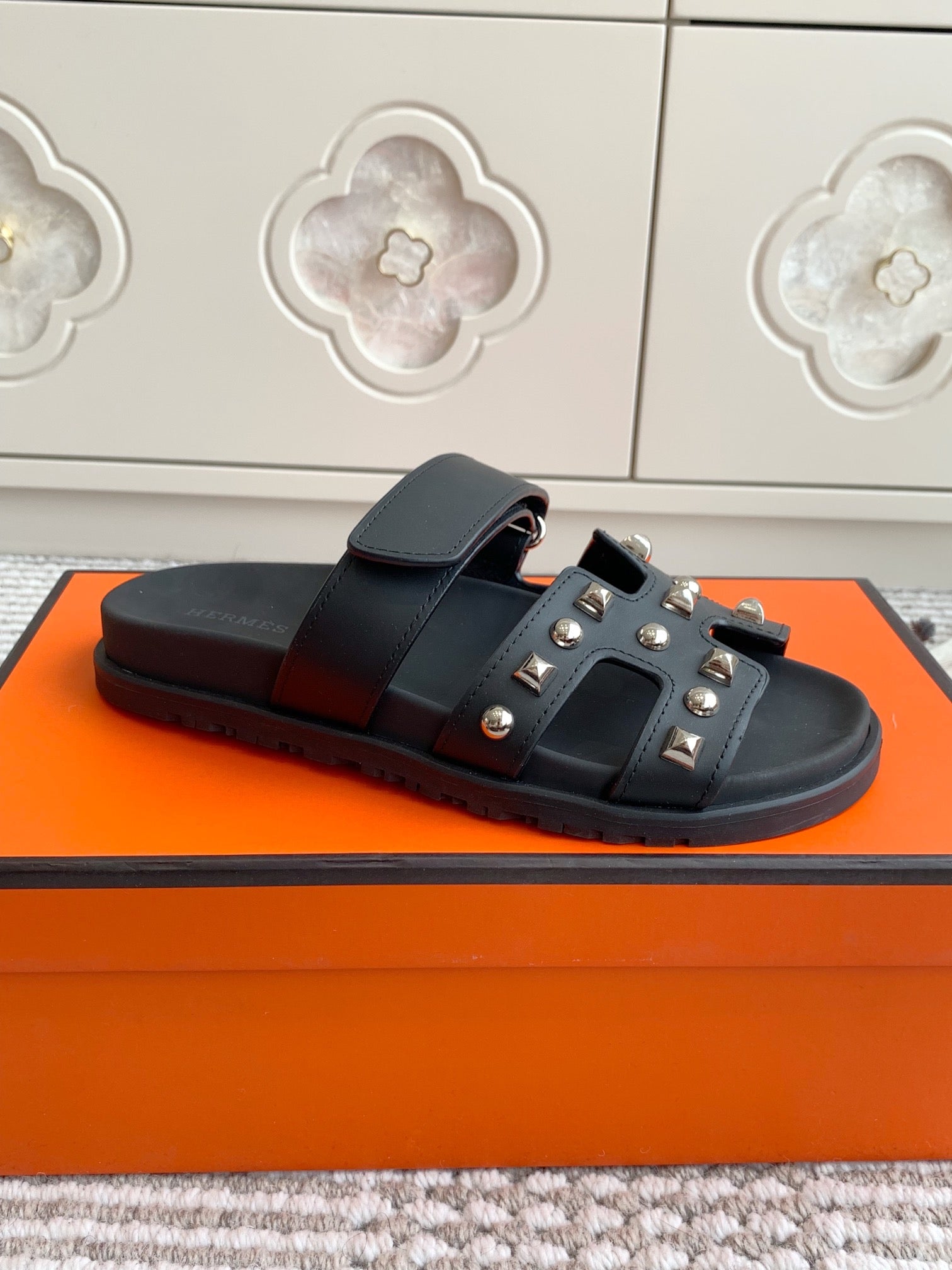 Hermes 2026 Chypre Sandal With Studs Black Cowhide 982194