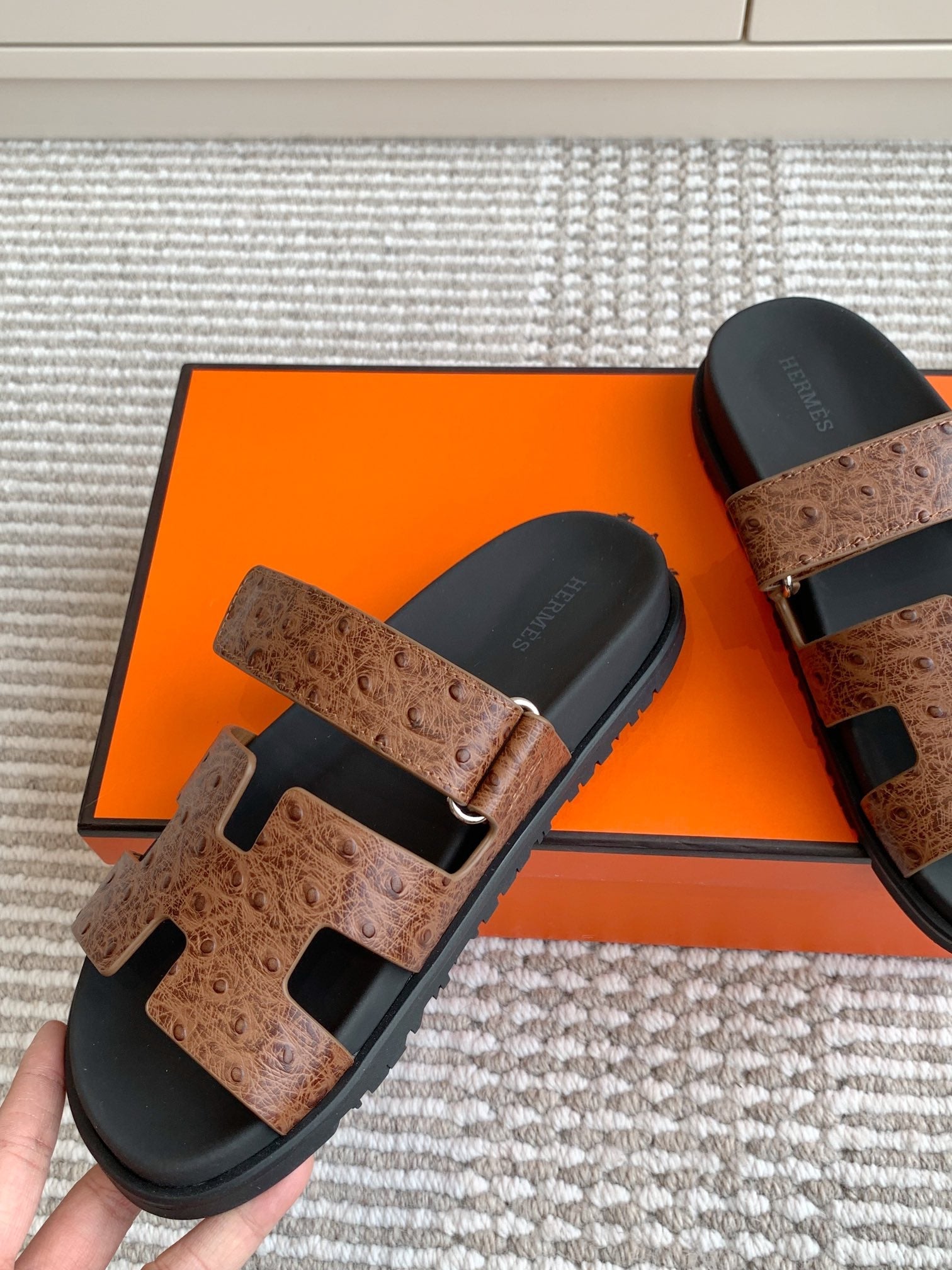 Hermes 2026 Chypre Sandal Ostrich Embossed Leather 982168