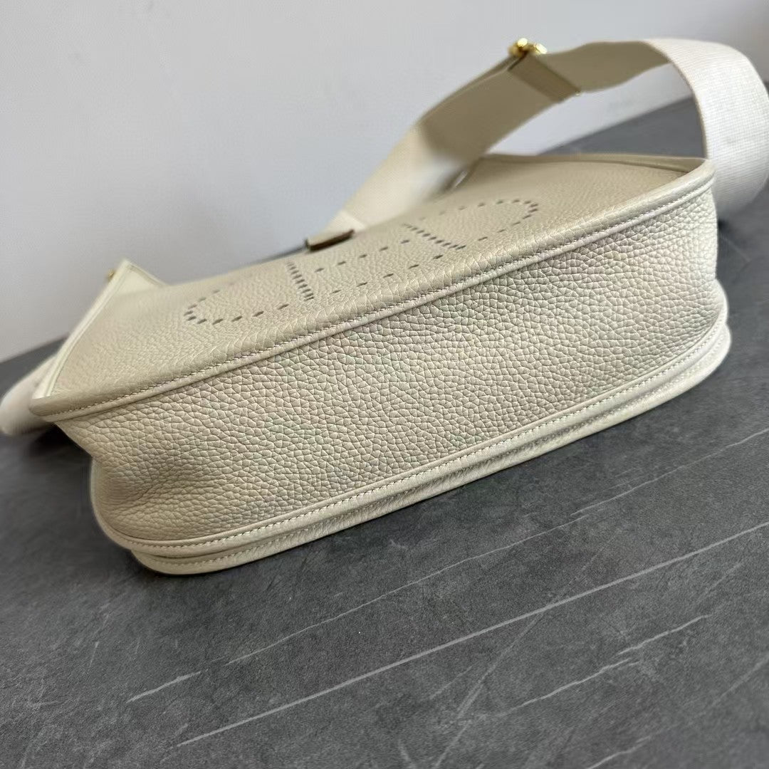 Evelyne 29cm Beige Togo Gold Shw