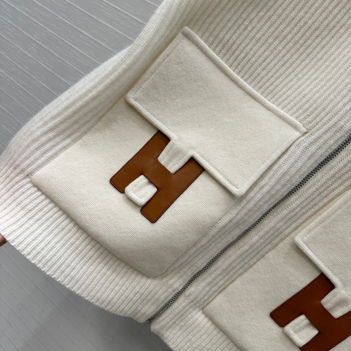 HM 25 Jacket White Wool 02648