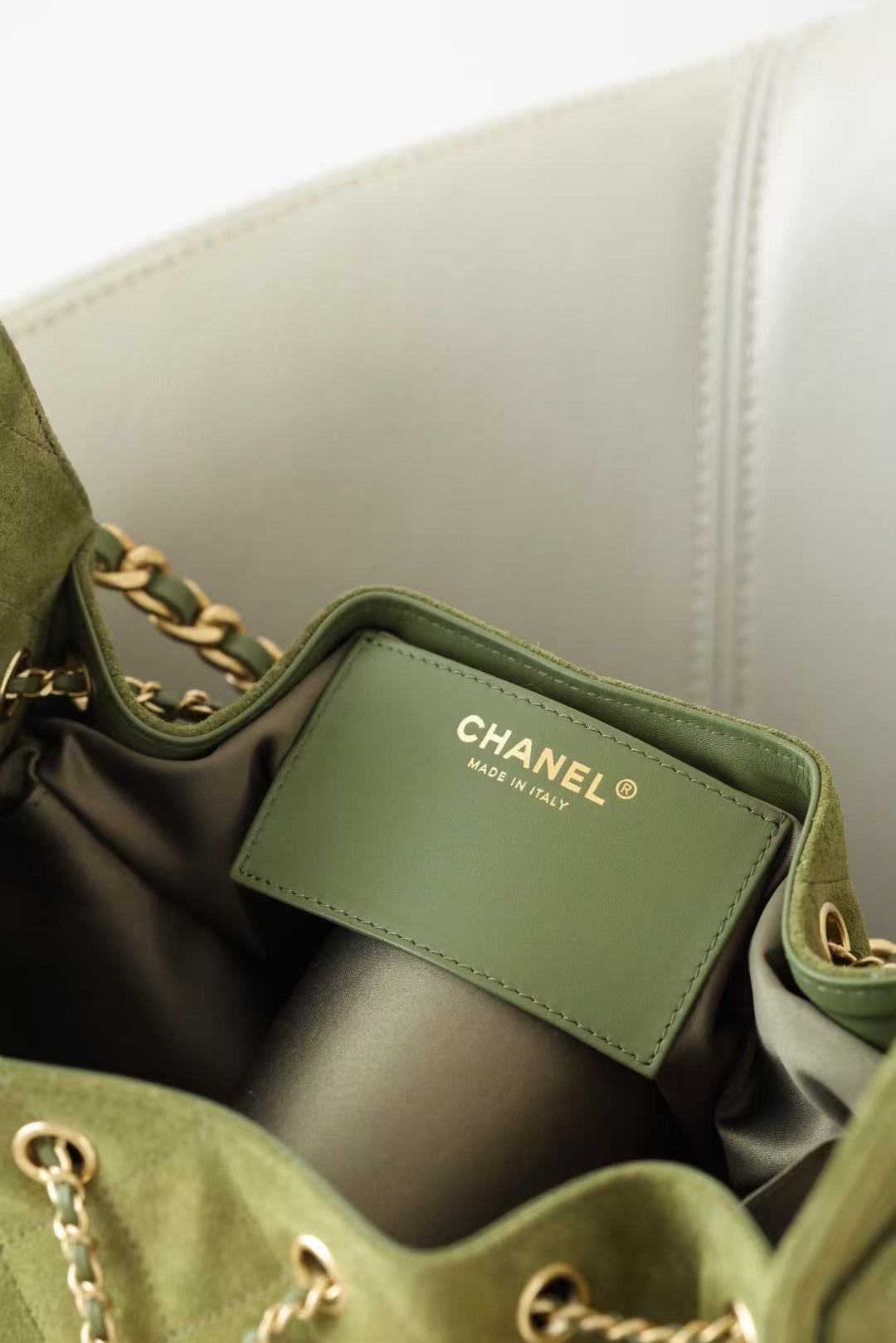 CC 2025 Hobo Bag 30cm Matcha Green Suede