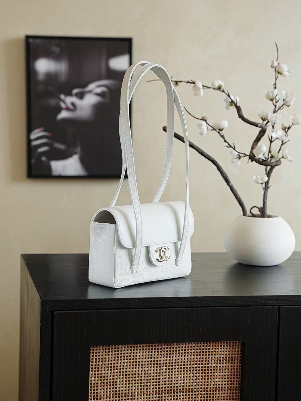 Chanel 2026 Bag 22cm White Grained Shiny Calfskin