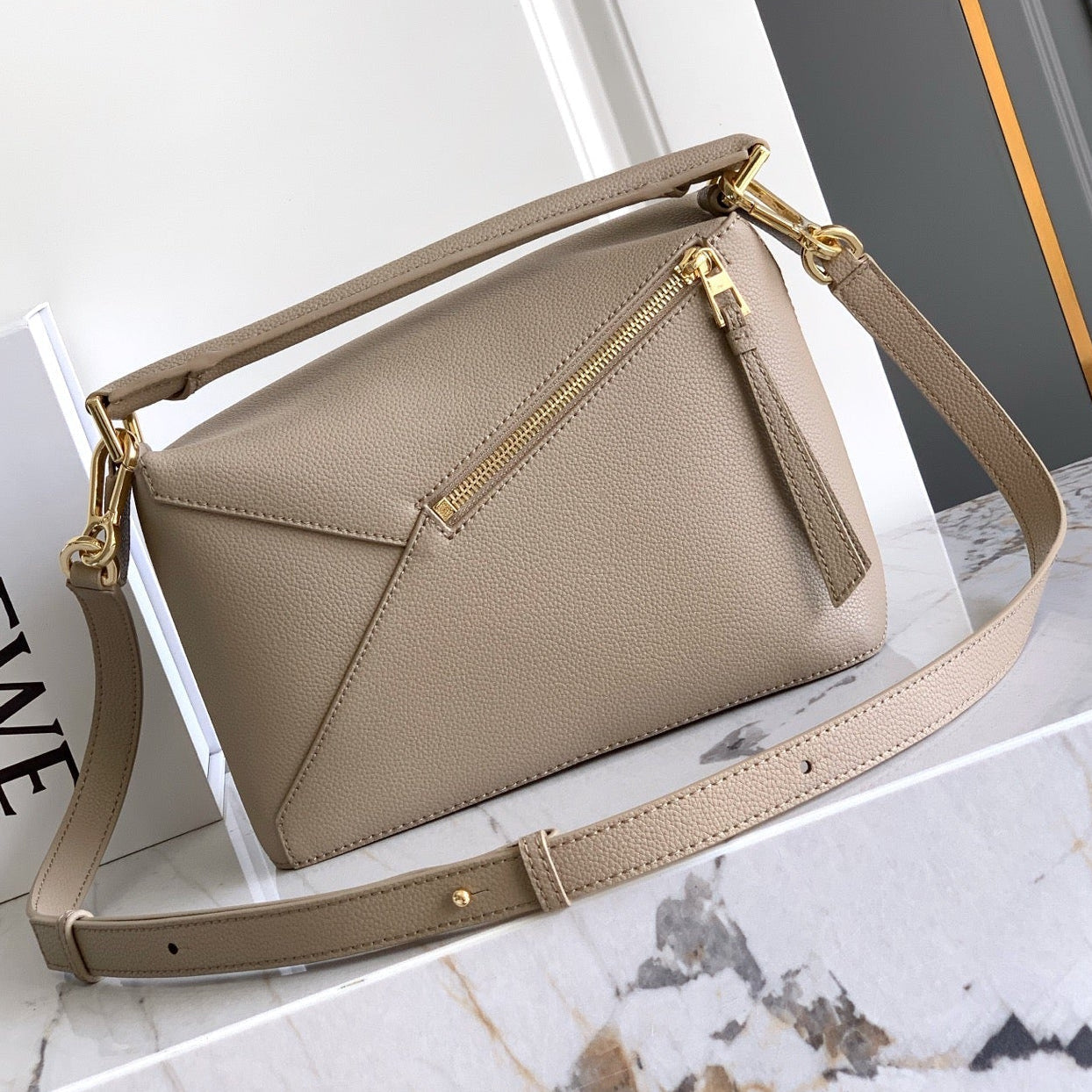Loewe  Shoulder Bags