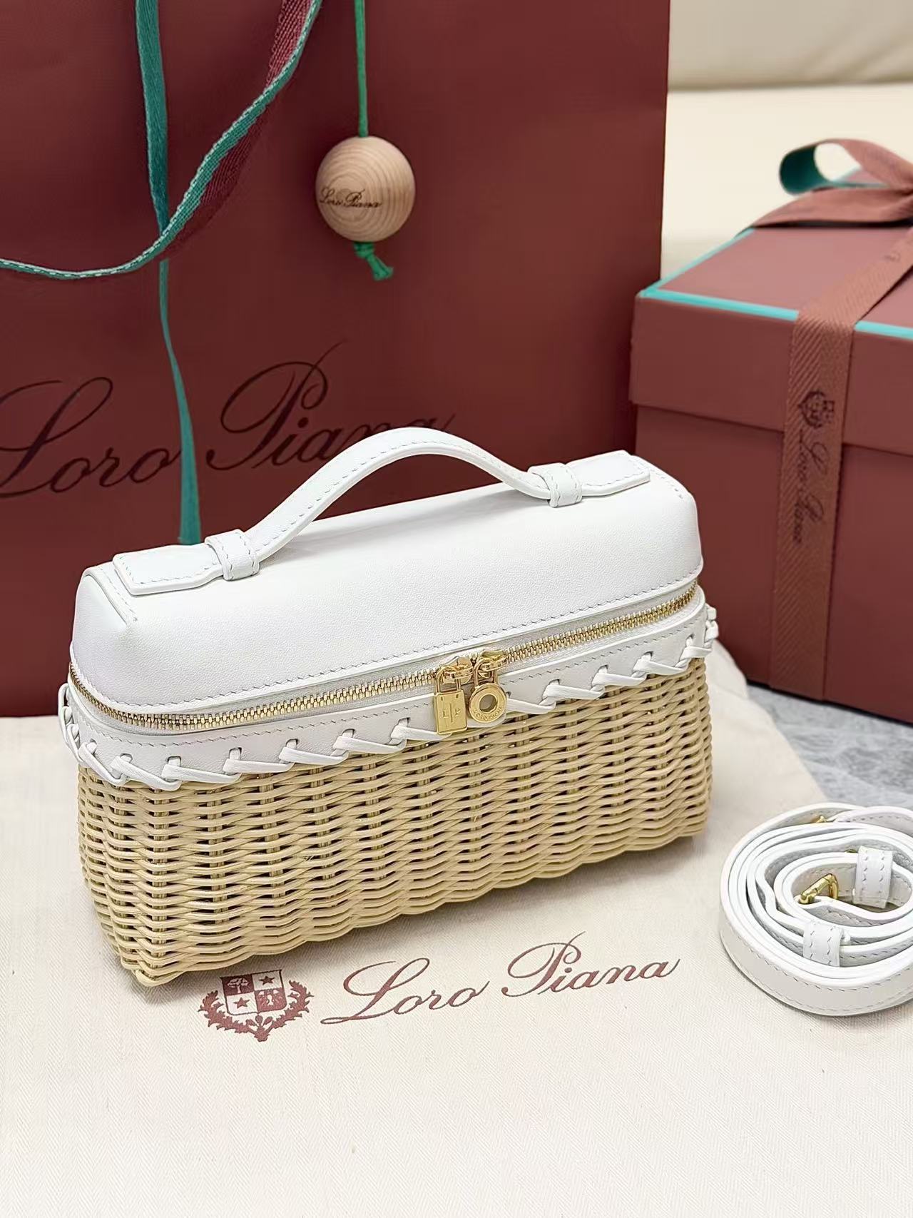 Loro Piana 2026 Extra Pocket L19 East-West Wicker Bag Canvas Calfskin