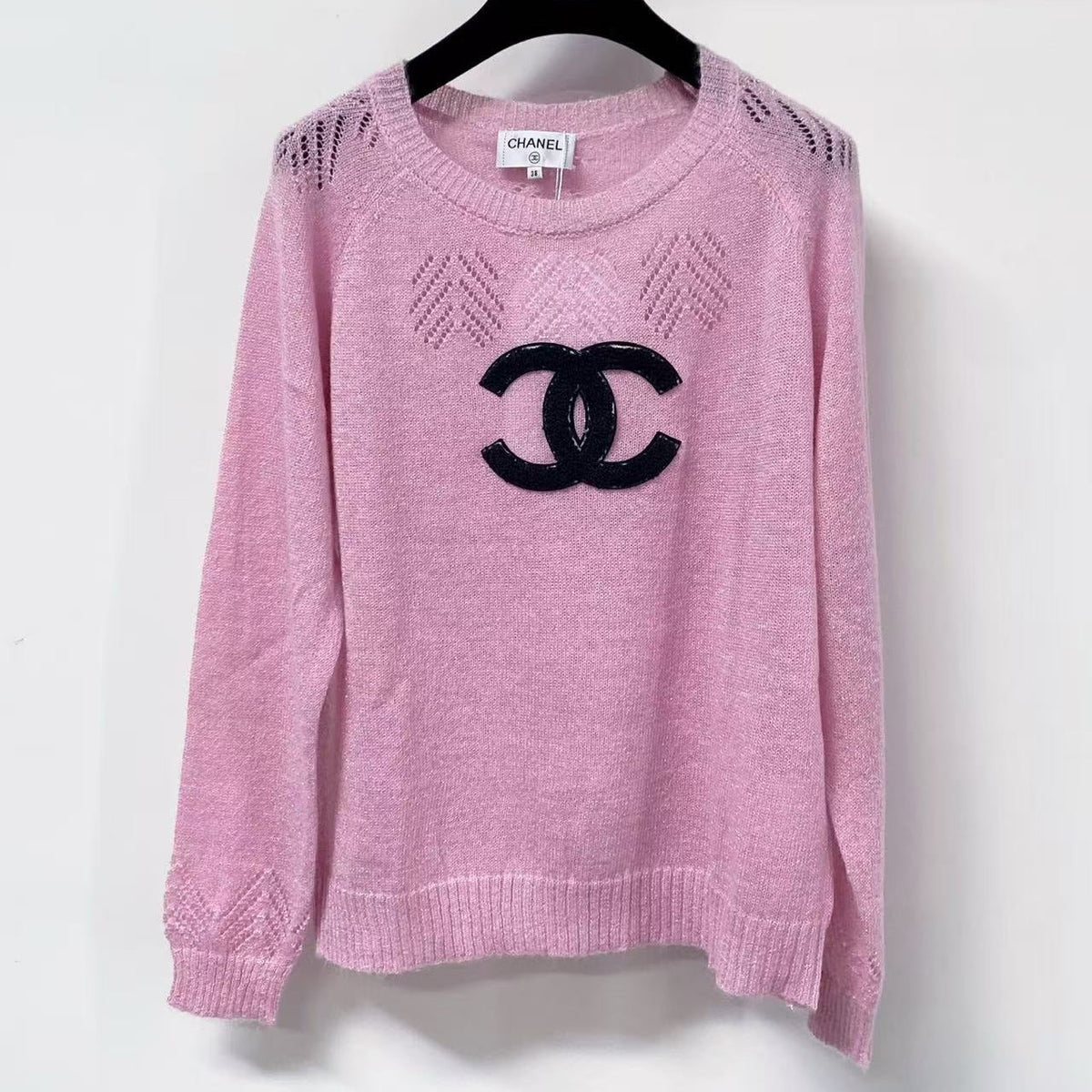 Chanel 2026 Long-Sleeved Sweater Pink Wool
