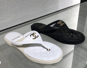 CC Thong Sandal Suede Kidskin Black 288718