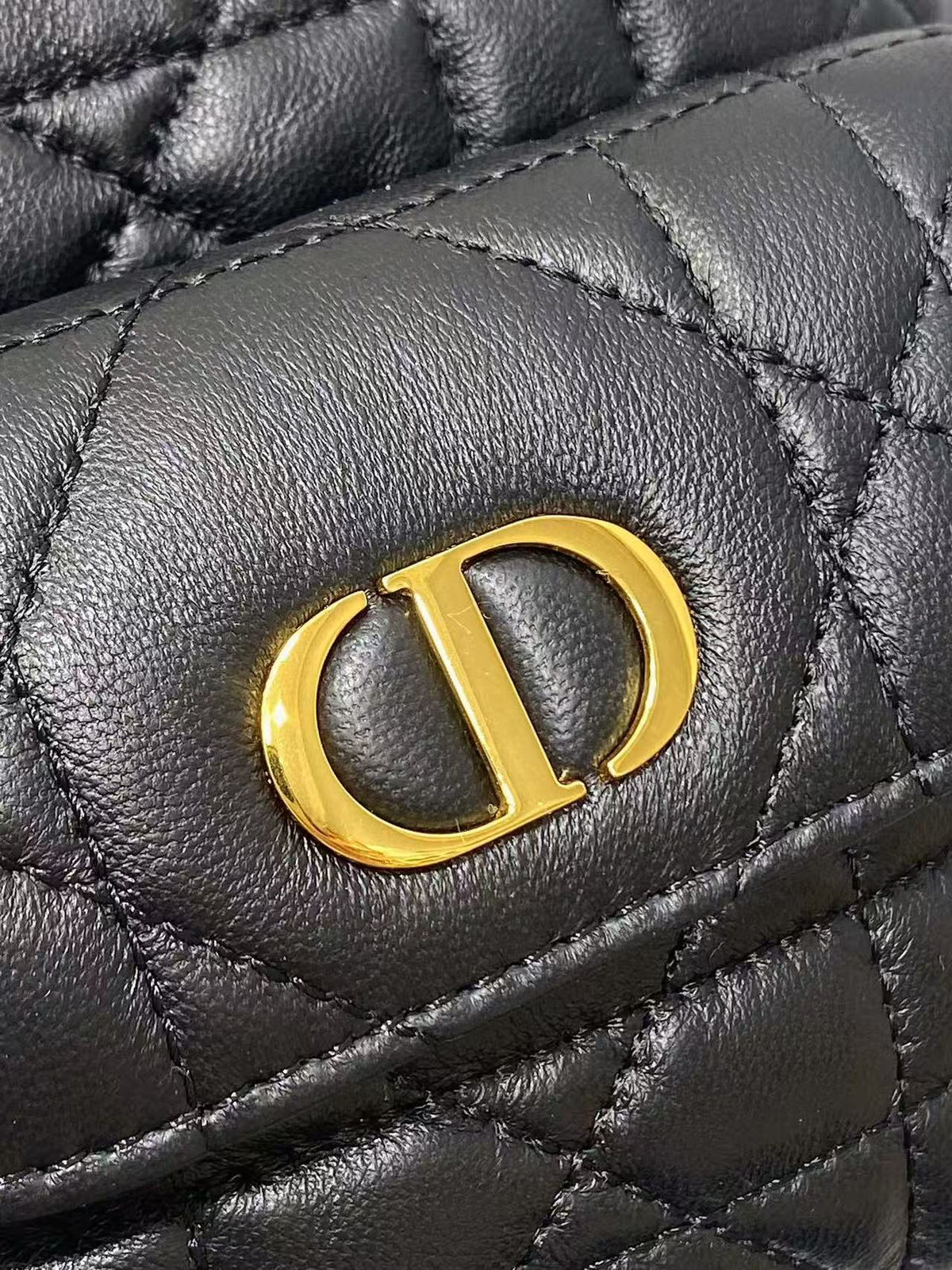 CD Caro Macrocannage Small Bucket Bag Black Lambskin