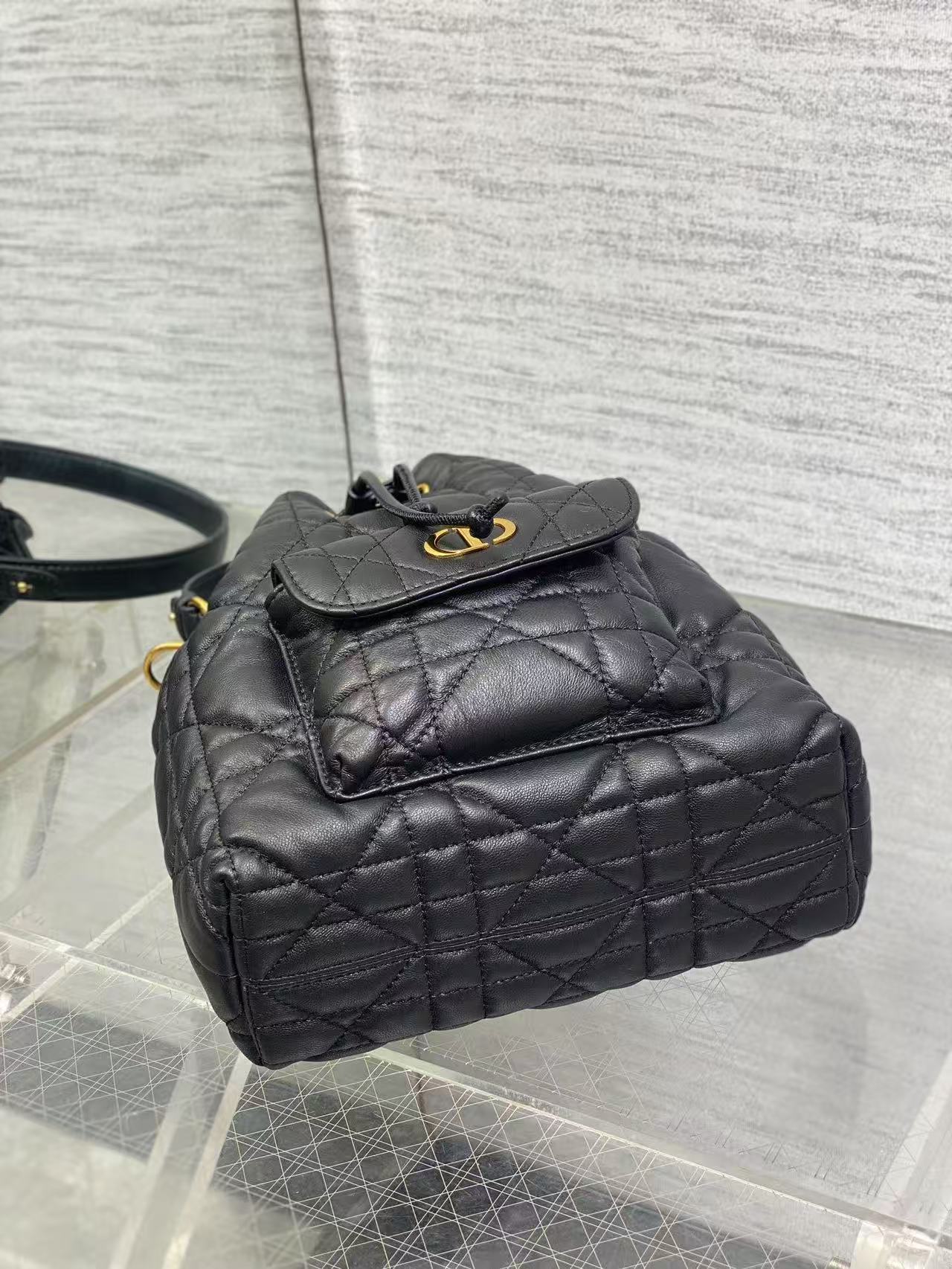 CD Caro Macrocannage Small Bucket Bag Black Lambskin