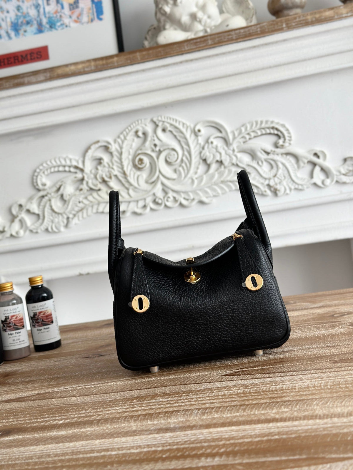 High-end Hermes 2026 Lindy Bag 19cm Togo Leather 3