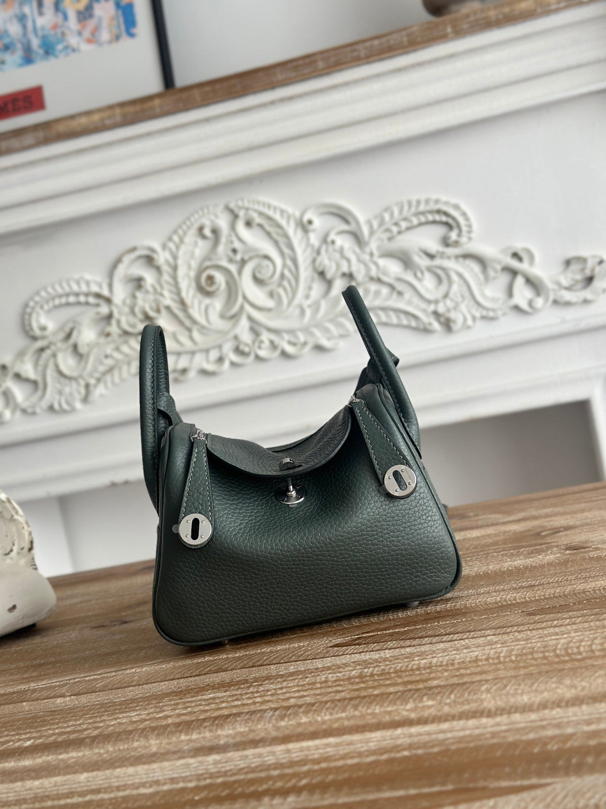 High-end Hermes 2026 Lindy Bag 19cm Togo Leather 2