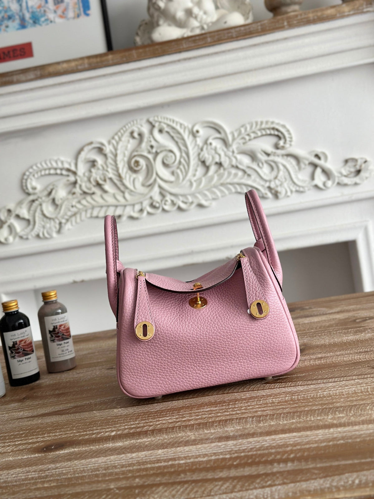 High-end Hermes 2026 Lindy Bag 19cm Togo Leather 4