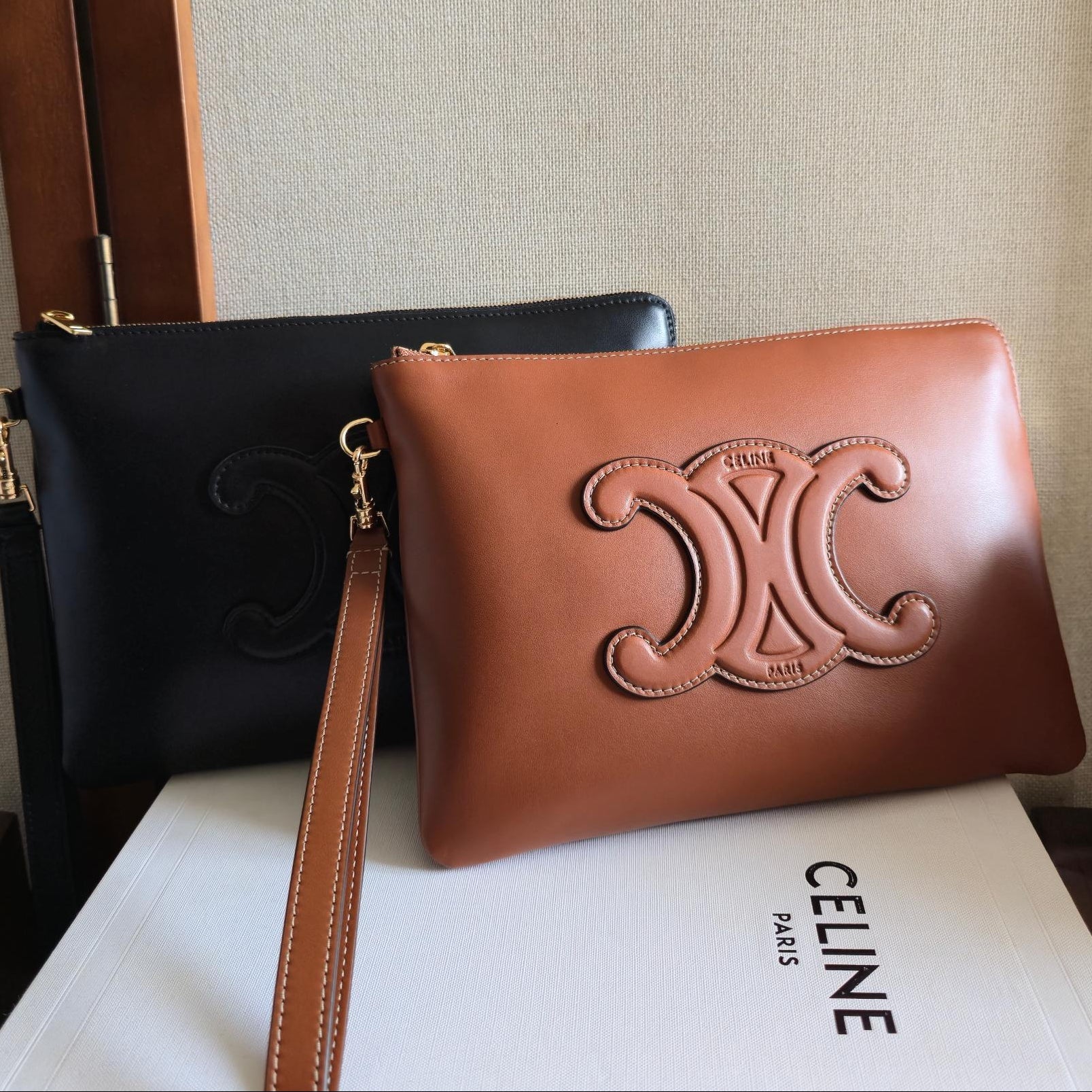 Celine 2025 Clutch Bag 24cm Cowhide 276330