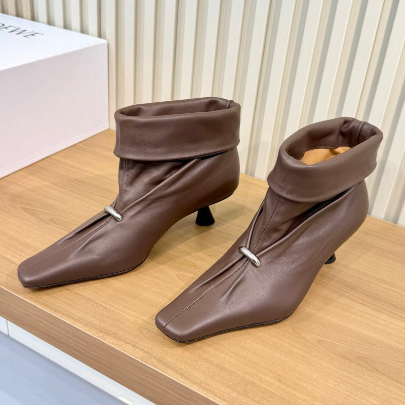 Loewe 2026 Pointed Toe Ankle Boots Leather 147542