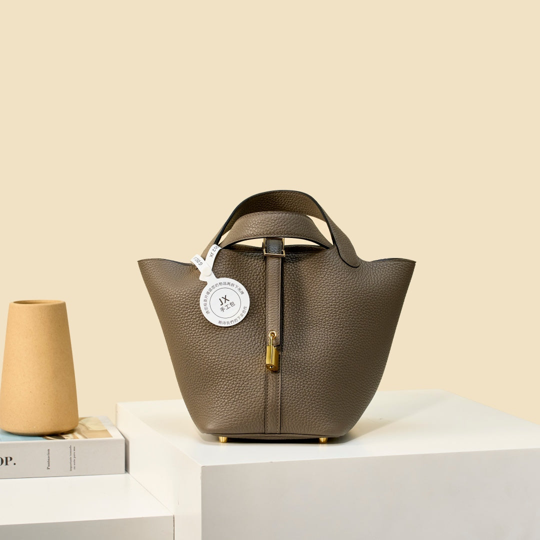 High-end Hermes 2026 Picotin Bag 18cm Taurillon Clemence Leather 2