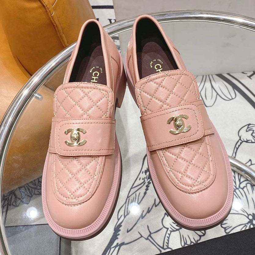 Chanel 2026 Quilted CC Turnlock Loafers Lambskin 162104