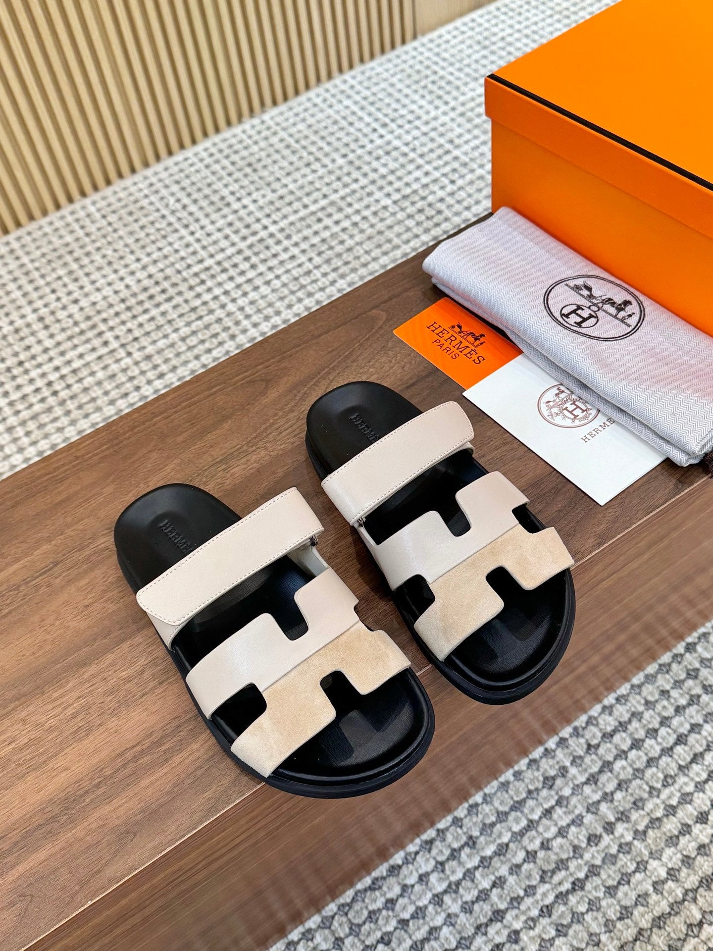 Hermes 2026 Chypre Sandal Suede Calfskin 982185